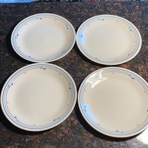 4 Corelle Country Violets 8.5” Luncheon Plates